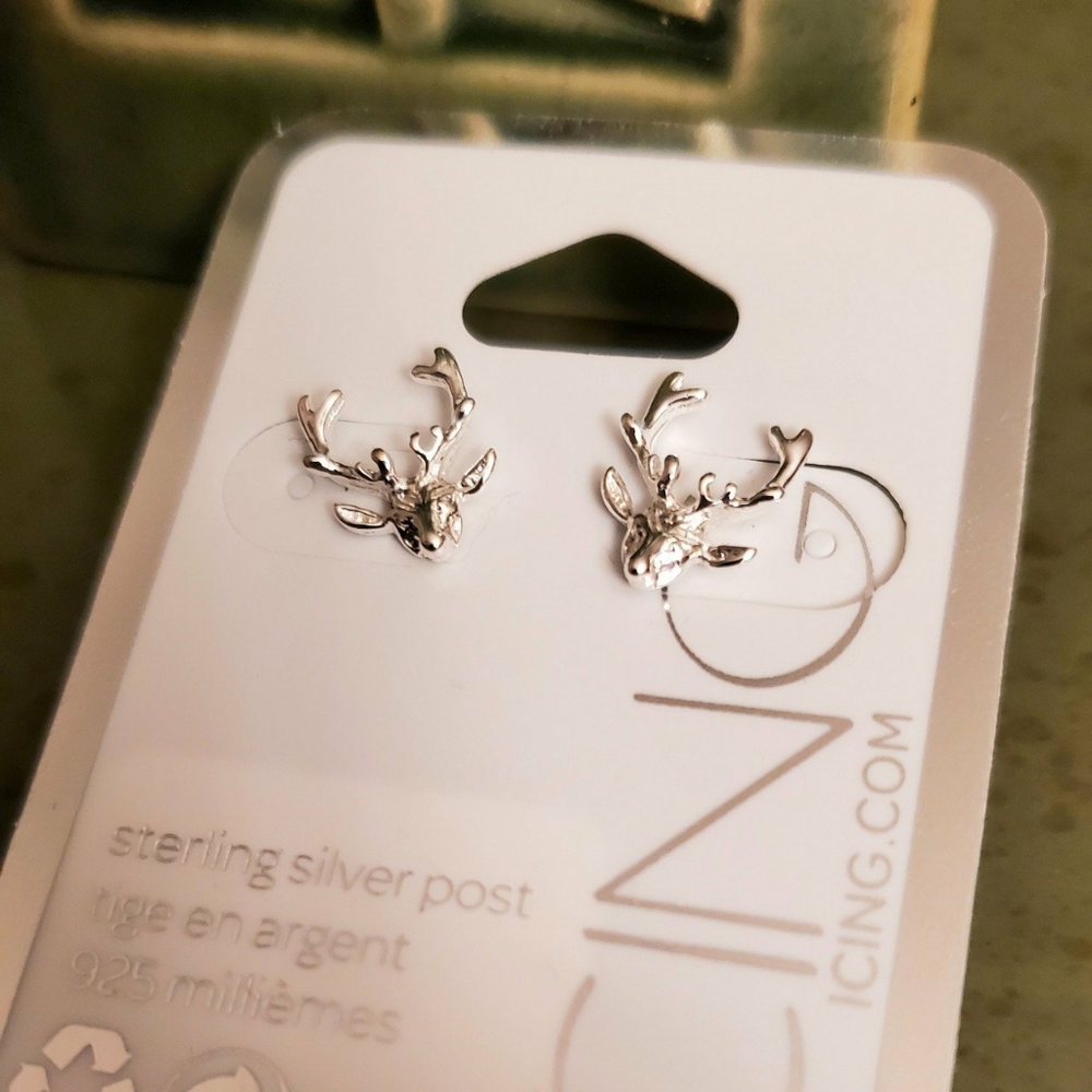 Sterling Deer Studs